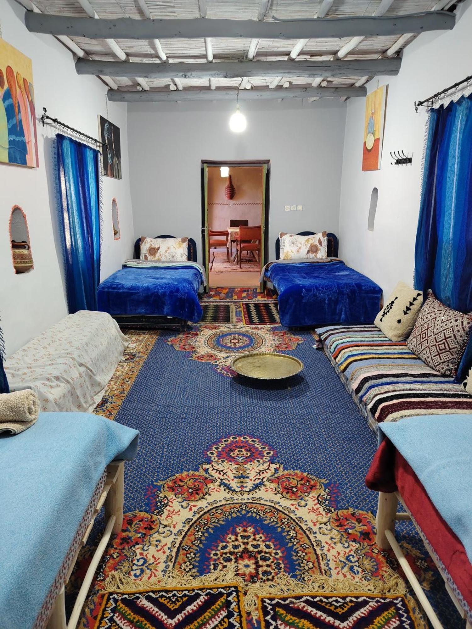 Tabourakht Dar Joud 아파트 객실 사진